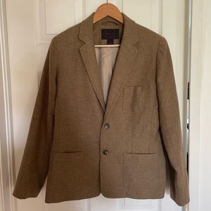 Ralph Lauren Wool Blazer :says Large but realistically it’s more like a 10/12.